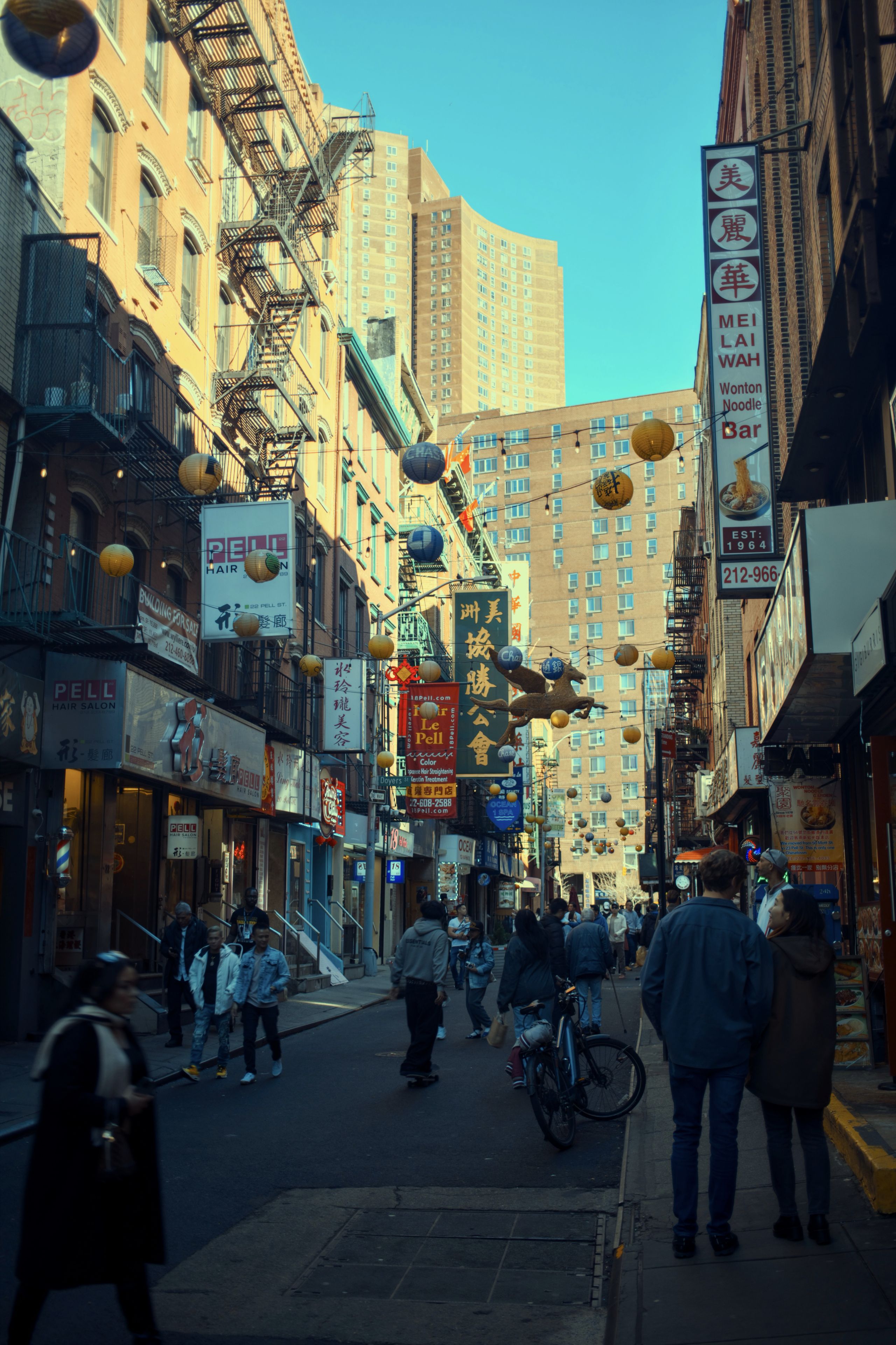 Chinatown Bustle